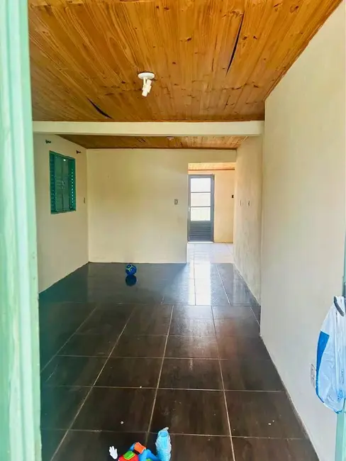 Casa com 2 quartos à venda, 60m2 em Progresso, Alegrete - RS - imagem 6 Foto 6 de Casa com 2 quartos à venda, 60m2 em Progresso, Alegrete - RS