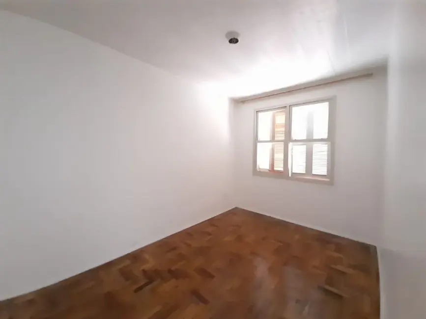 Apartamento com 2 quartos à venda, 50m2 em Centro, Alegrete - RS - imagem 5 Foto 5 de Apartamento com 2 quartos à venda, 50m2 em Centro, Alegrete - RS