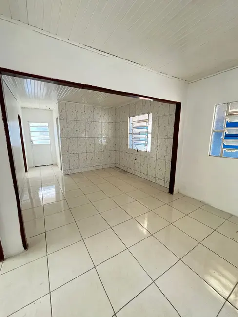 Casa com 3 quartos à venda, 90m2 em Cidade Alta, Alegrete - RS - imagem 6 Foto 6 de Casa com 3 quartos à venda, 90m2 em Cidade Alta, Alegrete - RS
