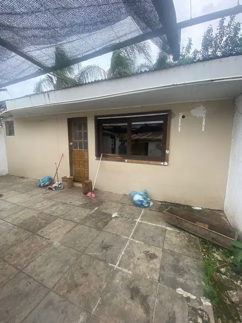 Casa com 2 quartos à venda, 40m2 em Centro, Alegrete - RS - imagem 6 Foto 6 de Casa com 2 quartos à venda, 40m2 em Centro, Alegrete - RS