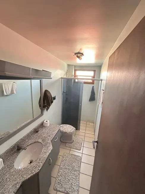 Apartamento com 3 quartos à venda, 210m2 em Centro, Alegrete - RS - imagem 5 Foto 5 de Apartamento com 3 quartos à venda, 210m2 em Centro, Alegrete - RS