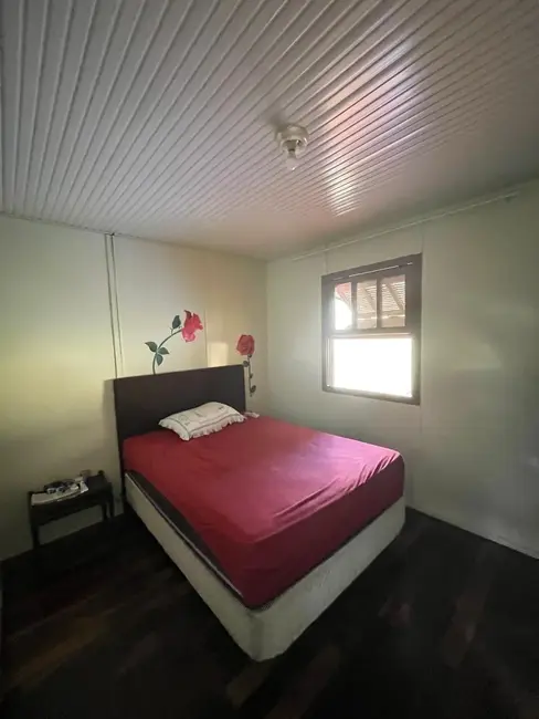 Casa com 3 quartos à venda, 70m2 em Santos Dumont, Alegrete - RS - imagem 4 Foto 4 de Casa com 3 quartos à venda, 70m2 em Santos Dumont, Alegrete - RS