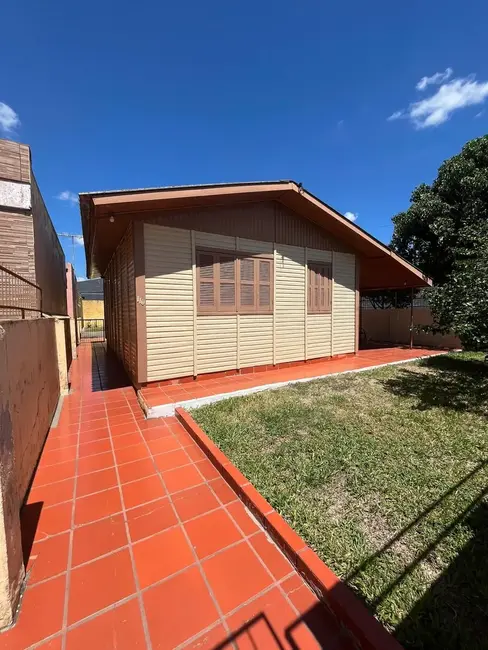 Casa com 3 quartos à venda, 70m2 em Santos Dumont, Alegrete - RS - imagem 1 Foto 1 de Casa com 3 quartos à venda, 70m2 em Santos Dumont, Alegrete - RS
