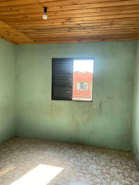 Casa com 2 quartos à venda, 60m2 em Promorar, Alegrete - RS - imagem 4 Foto 4 de Casa com 2 quartos à venda, 60m2 em Promorar, Alegrete - RS