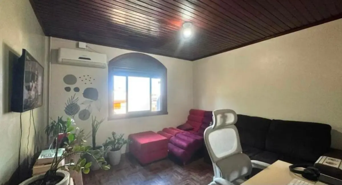 Casa com 3 quartos à venda, 100m2 em Assunção, Alegrete - RS - imagem 3 Foto 3 de Casa com 3 quartos à venda, 100m2 em Assunção, Alegrete - RS