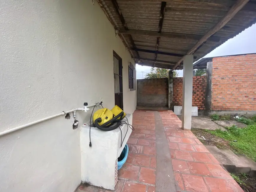 Casa com 2 quartos para alugar, 60m2 em Macedo, Alegrete - RS - imagem 9 Foto 9 de Casa com 2 quartos para alugar, 60m2 em Macedo, Alegrete - RS
