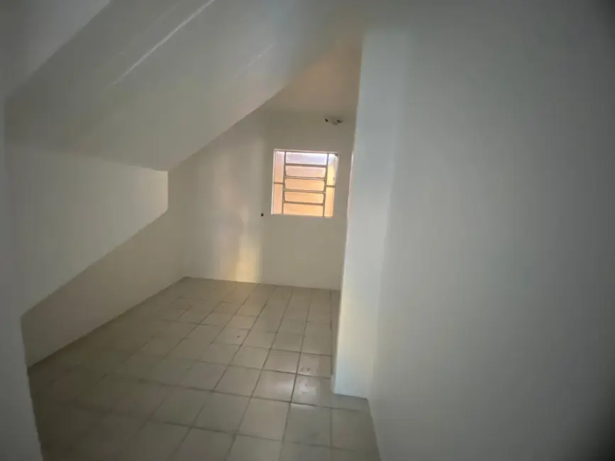 Foto 2 de Sala Comercial com 1 quarto para alugar, 60m2 em Centro, Alegrete - RS