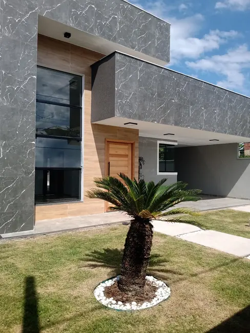 Foto 1 de Casa com 3 quartos à venda, 139m2 em Jardim Atlântico Leste (Itaipuaçu), Marica - RJ