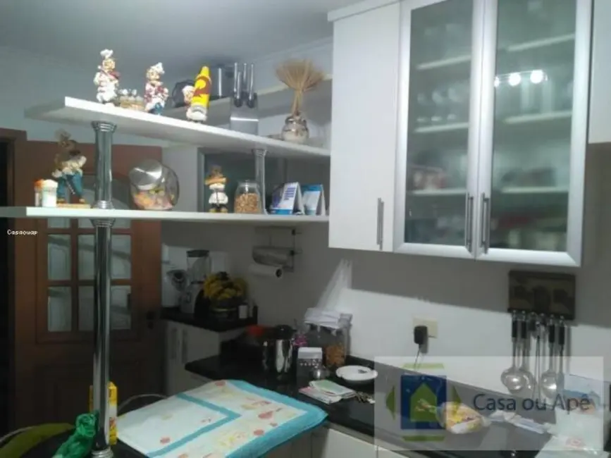 Sobrado com 3 quartos à venda, 180m2 em Vila Campo Grande, São Paulo - SP - imagem 8 Foto 8 de Sobrado com 3 quartos à venda, 180m2 em Vila Campo Grande, São Paulo - SP