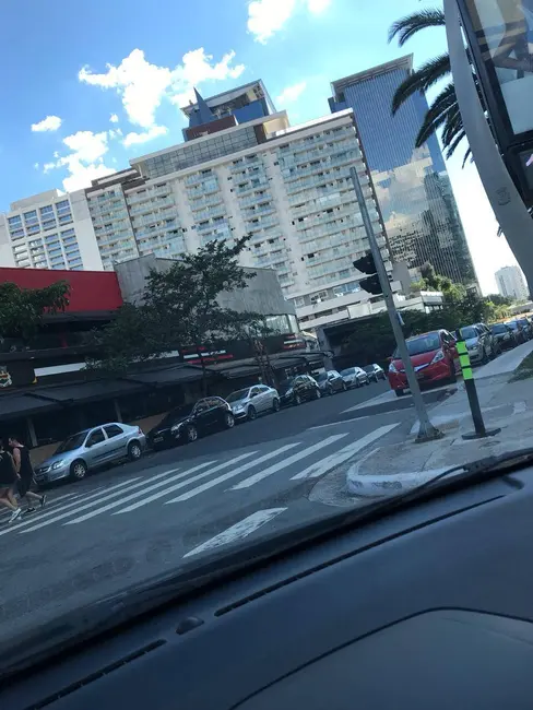 Foto 3 de Apartamento com 1 quarto à venda, 33m2 em Santo Amaro, São Paulo - SP