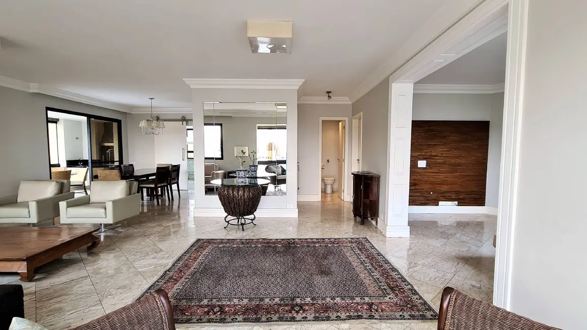 Apartamento com 3 quartos à venda, 226m2 em Vila Suzana, São Paulo - SP - imagem 5 Foto 5 de Apartamento com 3 quartos à venda, 226m2 em Vila Suzana, São Paulo - SP