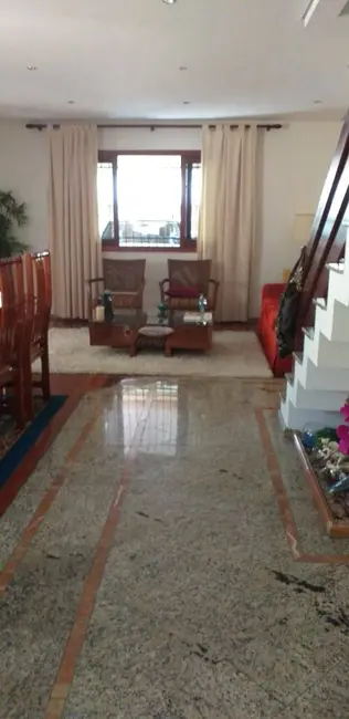 Foto 2 de Sobrado com 4 quartos para alugar, 186m2 em Jardim Campo Grande, São Paulo - SP