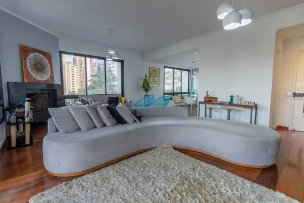 Apartamento com 4 quartos à venda, 190m2 em Vila Andrade, São Paulo - SP - imagem 2 Foto 2 de Apartamento com 4 quartos à venda, 190m2 em Vila Andrade, São Paulo - SP