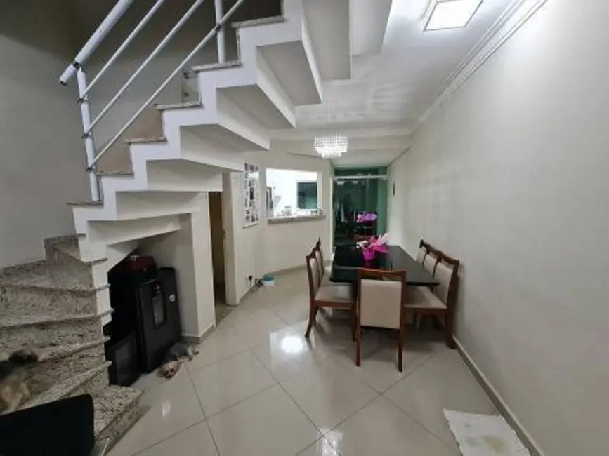 Casa com 3 quartos à venda, 105m2 em Jardim Cidália, São Paulo - SP - imagem 3 Foto 3 de Casa com 3 quartos à venda, 105m2 em Jardim Cidália, São Paulo - SP