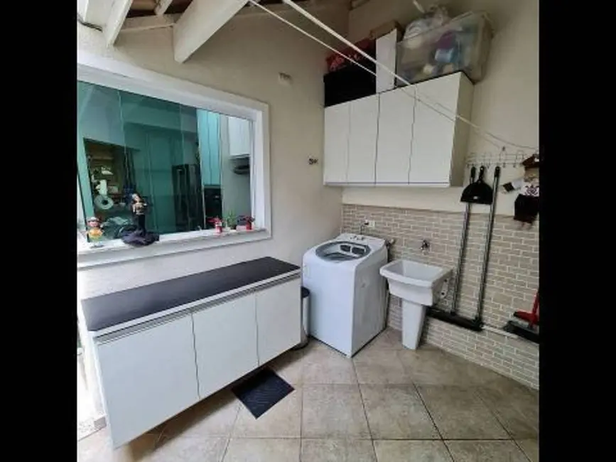 Casa com 3 quartos à venda, 105m2 em Jardim Cidália, São Paulo - SP - imagem 8 Foto 8 de Casa com 3 quartos à venda, 105m2 em Jardim Cidália, São Paulo - SP