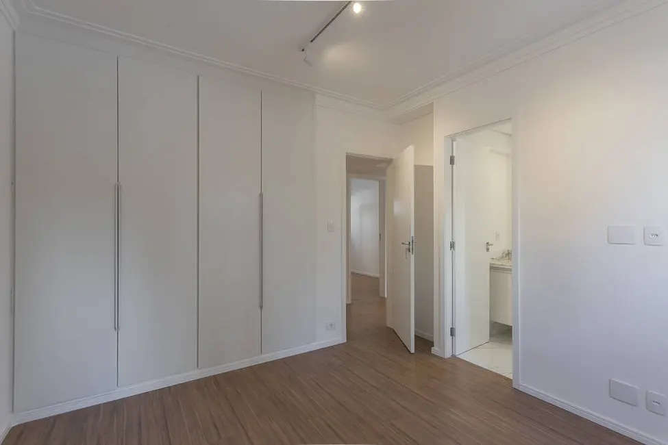 Apartamento com 3 quartos à venda, 94m2 em Moema, São Paulo - SP - imagem 7 Foto 7 de Apartamento com 3 quartos à venda, 94m2 em Moema, São Paulo - SP