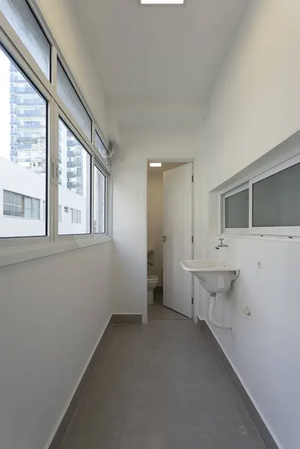 Apartamento com 3 quartos à venda, 94m2 em Moema, São Paulo - SP - imagem 4 Foto 4 de Apartamento com 3 quartos à venda, 94m2 em Moema, São Paulo - SP