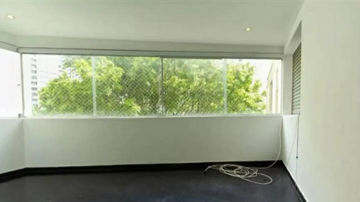 Apartamento com 4 quartos à venda, 200m2 em Indianópolis, São Paulo - SP - imagem 6 Foto 6 de Apartamento com 4 quartos à venda, 200m2 em Indianópolis, São Paulo - SP