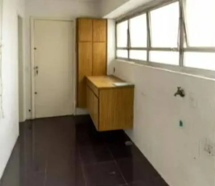 Apartamento com 4 quartos à venda, 200m2 em Indianópolis, São Paulo - SP - imagem 9 Foto 9 de Apartamento com 4 quartos à venda, 200m2 em Indianópolis, São Paulo - SP