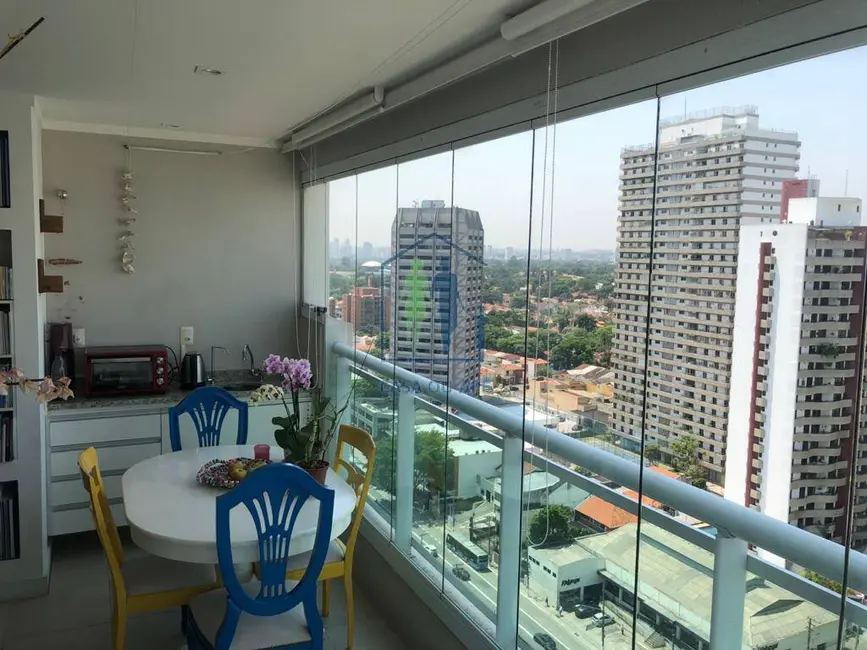 Foto 2 de Apartamento com 2 quartos à venda, 75m2 em Santo Amaro, São Paulo - SP