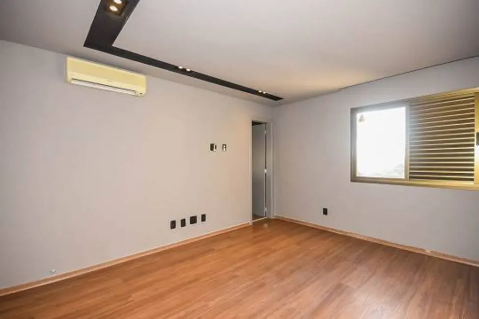 Foto 8 de Apartamento com 4 quartos à venda, 215m2 em Vila Suzana, São Paulo - SP