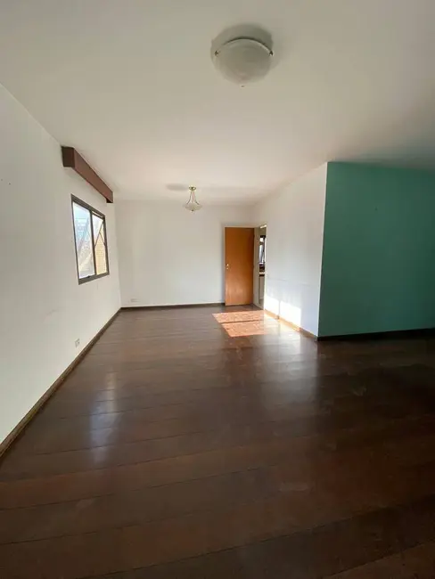 Apartamento com 3 quartos à venda, 135m2 em Indianópolis, São Paulo - SP - imagem 2 Foto 2 de Apartamento com 3 quartos à venda, 135m2 em Indianópolis, São Paulo - SP