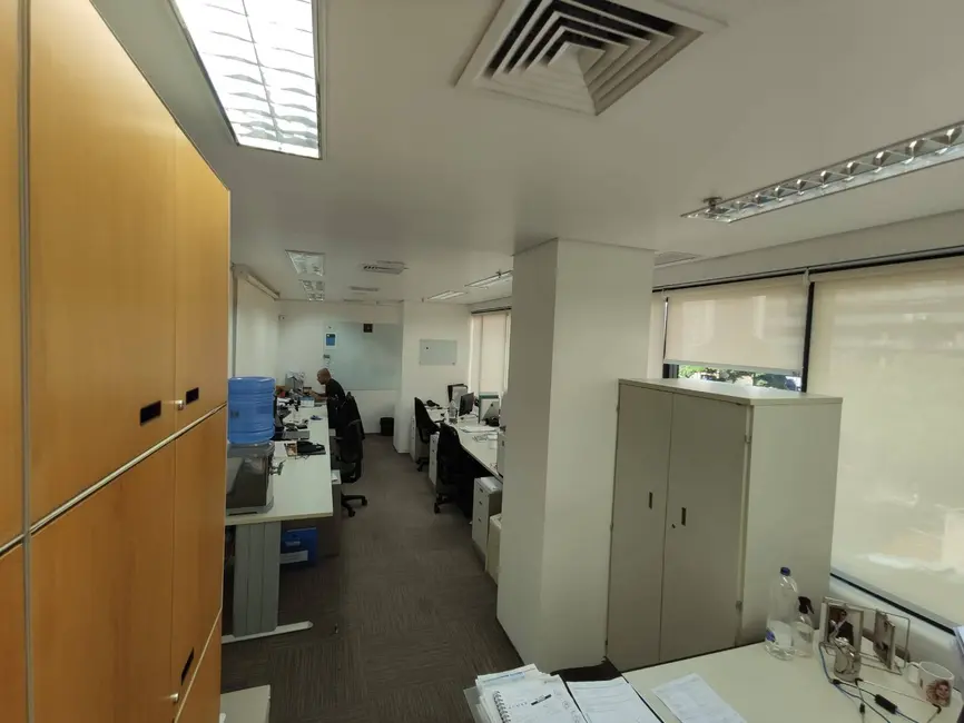 Foto 5 de Sala Comercial à venda, 220m2 em Cidade Monções, São Paulo - SP