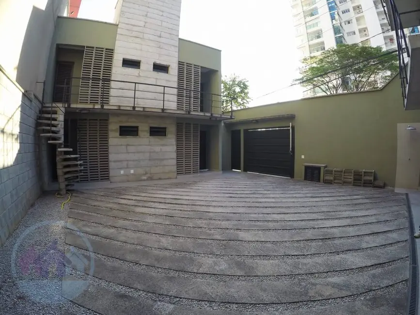 Foto 1 de Sobrado com 5 quartos à venda, 350m2 em Campo Belo, São Paulo - SP