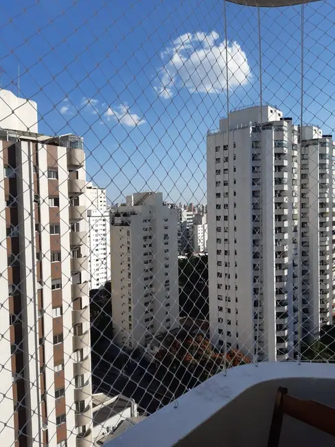 Apartamento com 2 quartos à venda, 67m2 em Moema, São Paulo - SP - imagem 2 Foto 2 de Apartamento com 2 quartos à venda, 67m2 em Moema, São Paulo - SP
