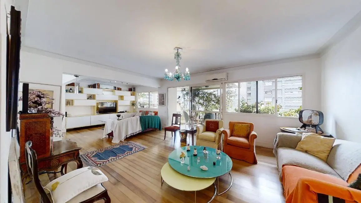 Foto 3 de Apartamento com 4 quartos à venda, 236m2 em Itaim Bibi, São Paulo - SP