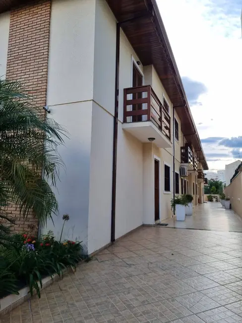 Foto 3 de Casa com 3 quartos à venda, 87m2 em Vila São Pedro, São Paulo - SP