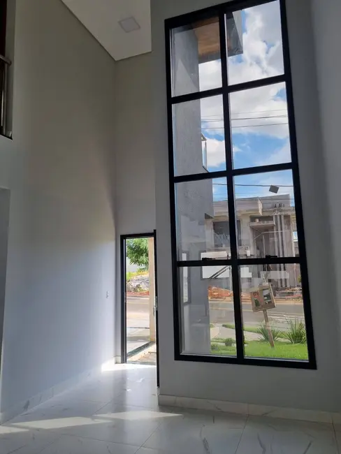 Foto 8 de Casa com 4 quartos à venda, 252m2 em Hortolandia - SP