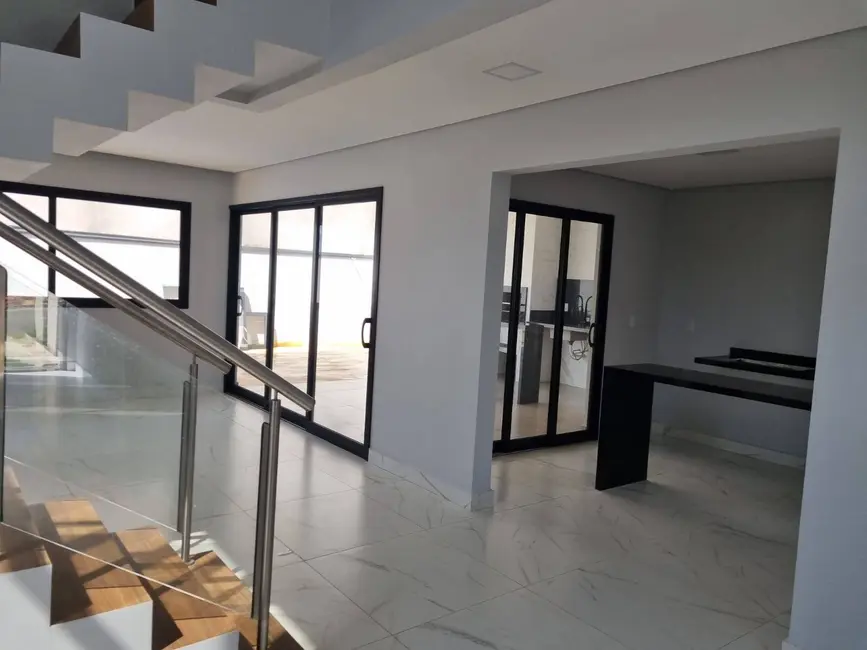 Foto 7 de Casa com 4 quartos à venda, 252m2 em Hortolandia - SP