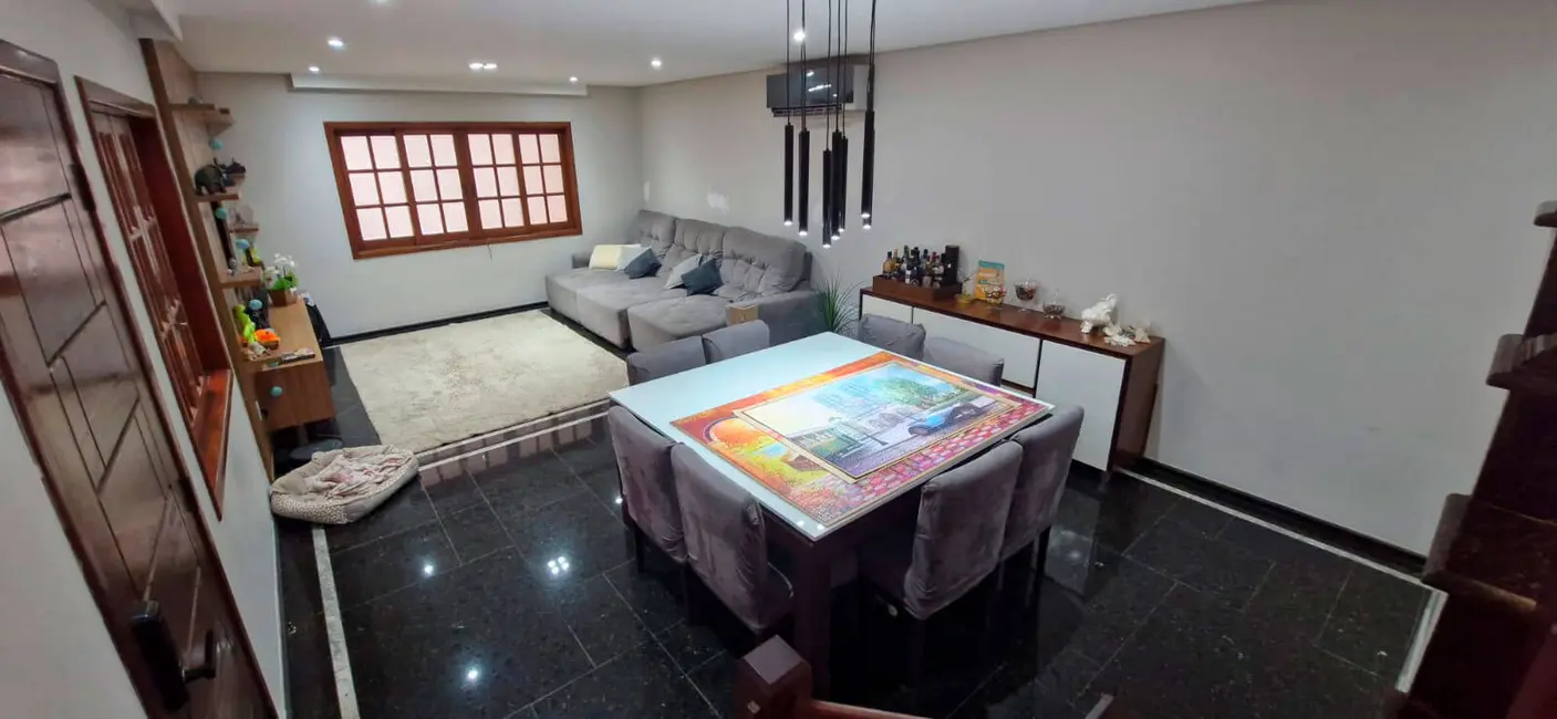 Sobrado com 4 quartos à venda, 185m2 em Vila Campo Grande, São Paulo - SP - imagem 5 Foto 5 de Sobrado com 4 quartos à venda, 185m2 em Vila Campo Grande, São Paulo - SP