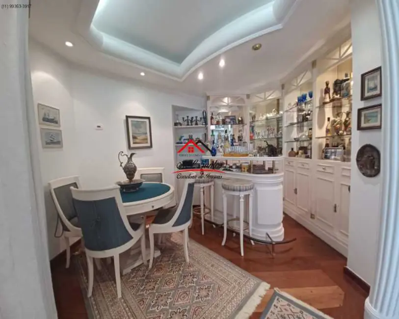 Foto 6 de Apartamento com 3 quartos à venda, 190m2 em São Paulo - SP
