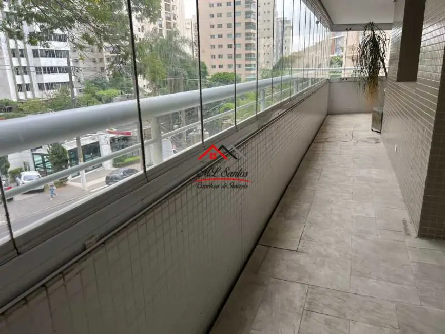 Apartamento com 4 quartos à venda e para alugar, 220m2 em São Paulo - SP - imagem 7 Foto 7 de Apartamento com 4 quartos à venda e para alugar, 220m2 em São Paulo - SP