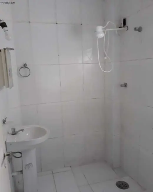 Kitnet com 1 quarto para alugar, 26m2 em São Paulo - SP - imagem 5 Foto 5 de Kitnet com 1 quarto para alugar, 26m2 em São Paulo - SP