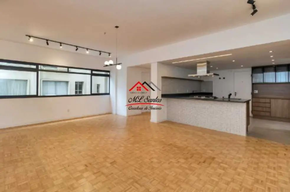 Foto 2 de Apartamento com 3 quartos à venda, 220m2 em São Paulo - SP