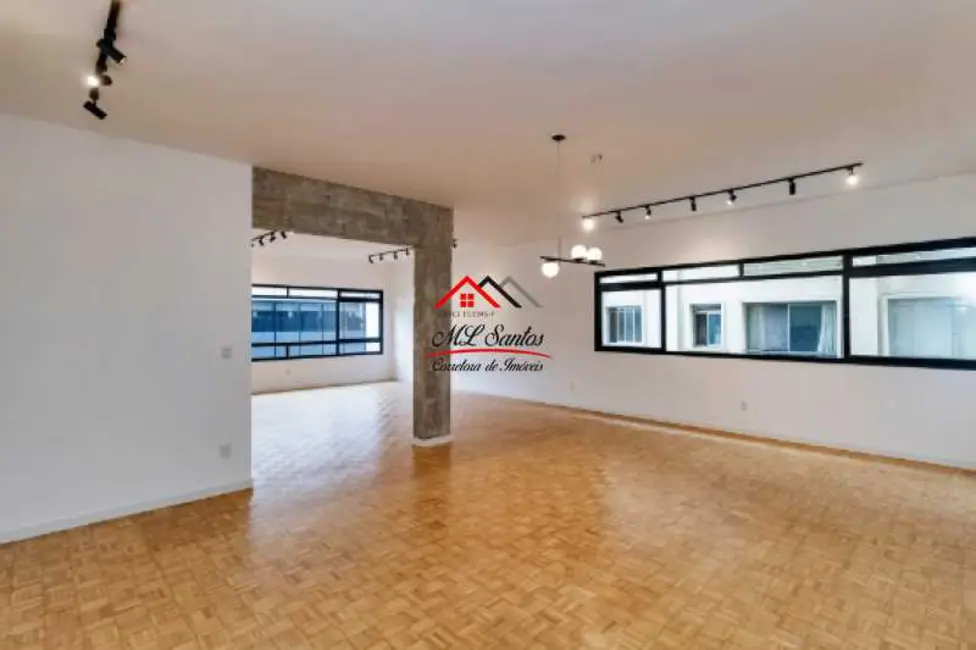 Foto 1 de Apartamento com 3 quartos à venda, 220m2 em São Paulo - SP