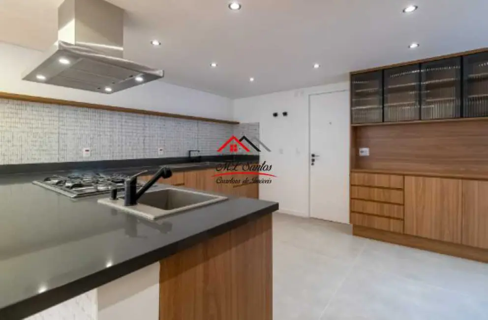 Foto 4 de Apartamento com 3 quartos à venda, 220m2 em São Paulo - SP