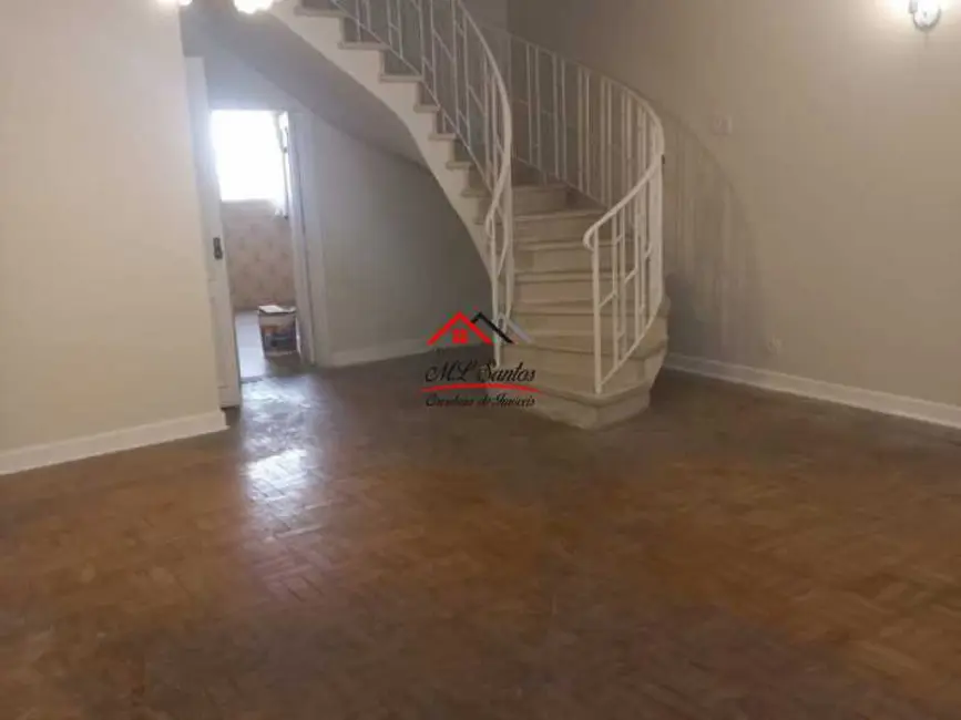 Foto 2 de Casa com 2 quartos para alugar, 150m2 em São Paulo - SP