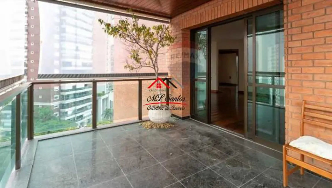 Foto 3 de Apartamento com 6 quartos à venda, 330m2 em São Paulo - SP