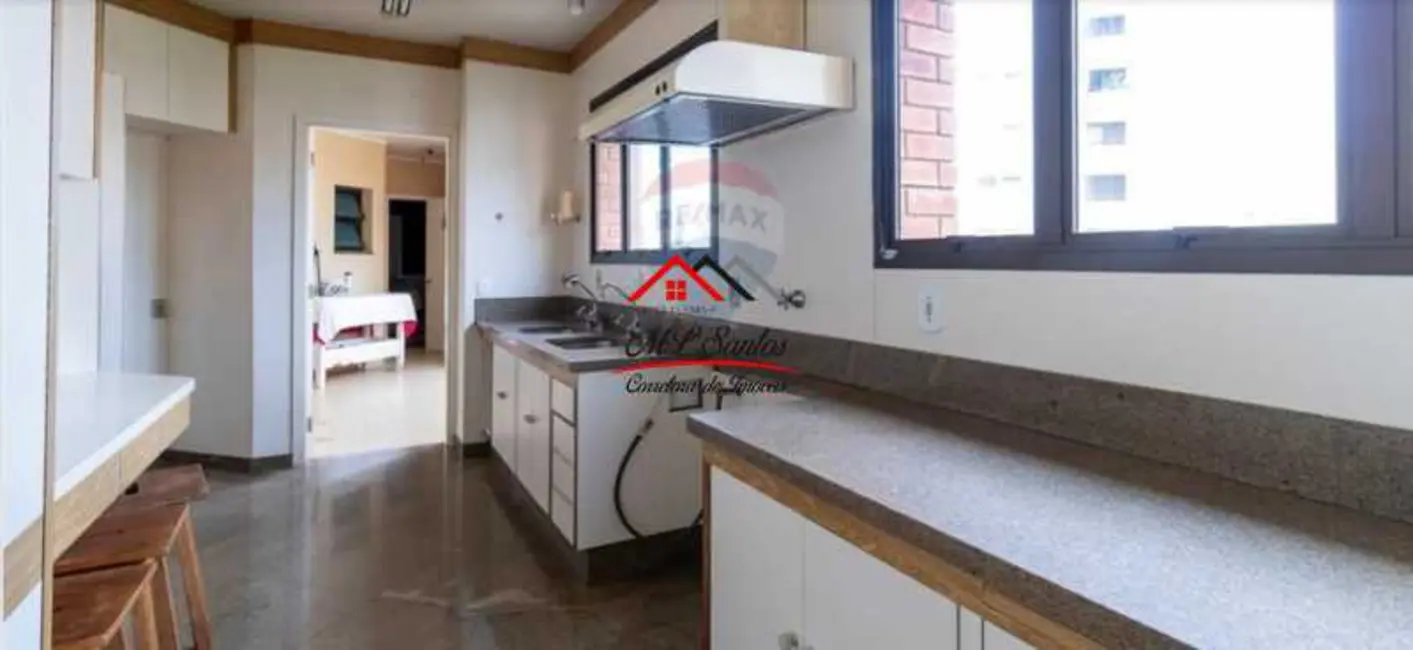 Foto 8 de Apartamento com 6 quartos à venda, 330m2 em São Paulo - SP
