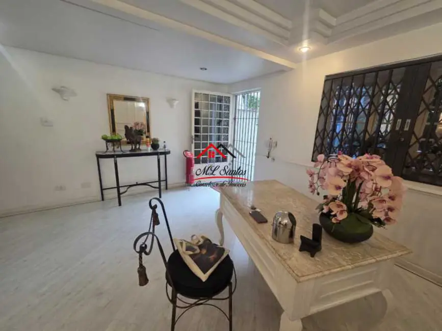 Casa Comercial com 3 quartos para alugar, 200m2 em São Paulo - SP - imagem 5 Foto 5 de Casa Comercial com 3 quartos para alugar, 200m2 em São Paulo - SP