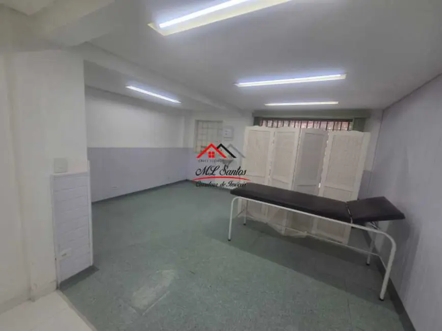 Casa Comercial com 3 quartos para alugar, 200m2 em São Paulo - SP - imagem 9 Foto 9 de Casa Comercial com 3 quartos para alugar, 200m2 em São Paulo - SP