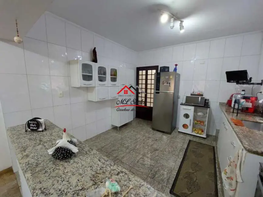 Foto 9 de Casa com 5 quartos à venda, 215m2 em São Paulo - SP