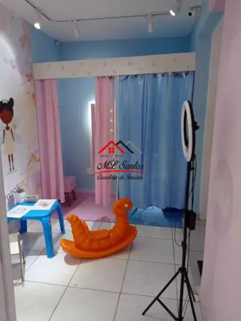 Casa Comercial à venda e para alugar, 158m2 em Carapicuiba - SP - imagem 5 Foto 5 de Casa Comercial à venda e para alugar, 158m2 em Carapicuiba - SP