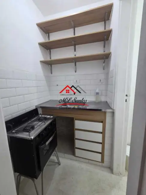 Kitnet com 1 quarto para alugar, 28m2 em São Paulo - SP - imagem 8 Foto 8 de Kitnet com 1 quarto para alugar, 28m2 em São Paulo - SP