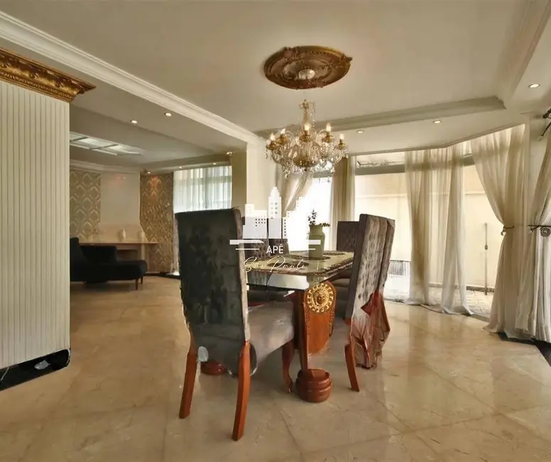 Foto 3 de Casa com 7 quartos para alugar, 900m2 em Barueri - SP