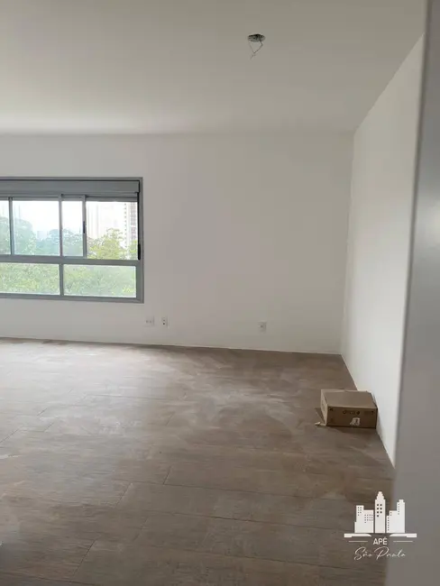Apartamento com 3 quartos à venda, 155m2 em Vila Sofia, São Paulo - SP - imagem 6 Foto 6 de Apartamento com 3 quartos à venda, 155m2 em Vila Sofia, São Paulo - SP